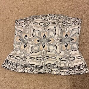 White House Black Market Black and Cream Pattern Tube Top side zip silver studs.